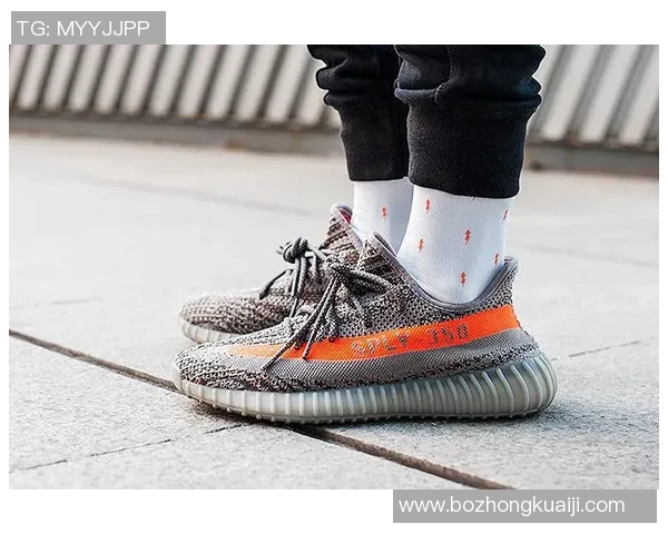 足球明星独特脚样全景展示让你领略不同风格与个性魅力 足球明星独特脚样全景展示让你领略不同风格与个性魅力