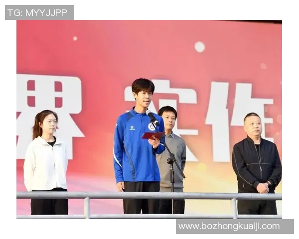 青春燃烧的赛场传奇体育明星的青春动作精彩排名