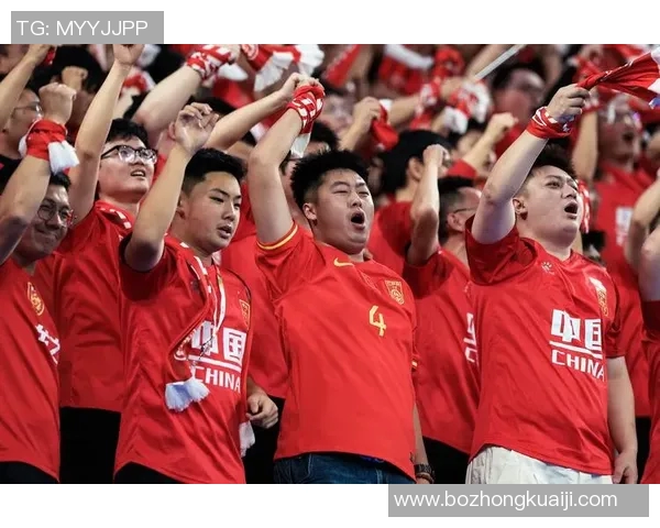 国足比赛时穿的休闲鞋究竟有何独特之处让球迷纷纷追捧